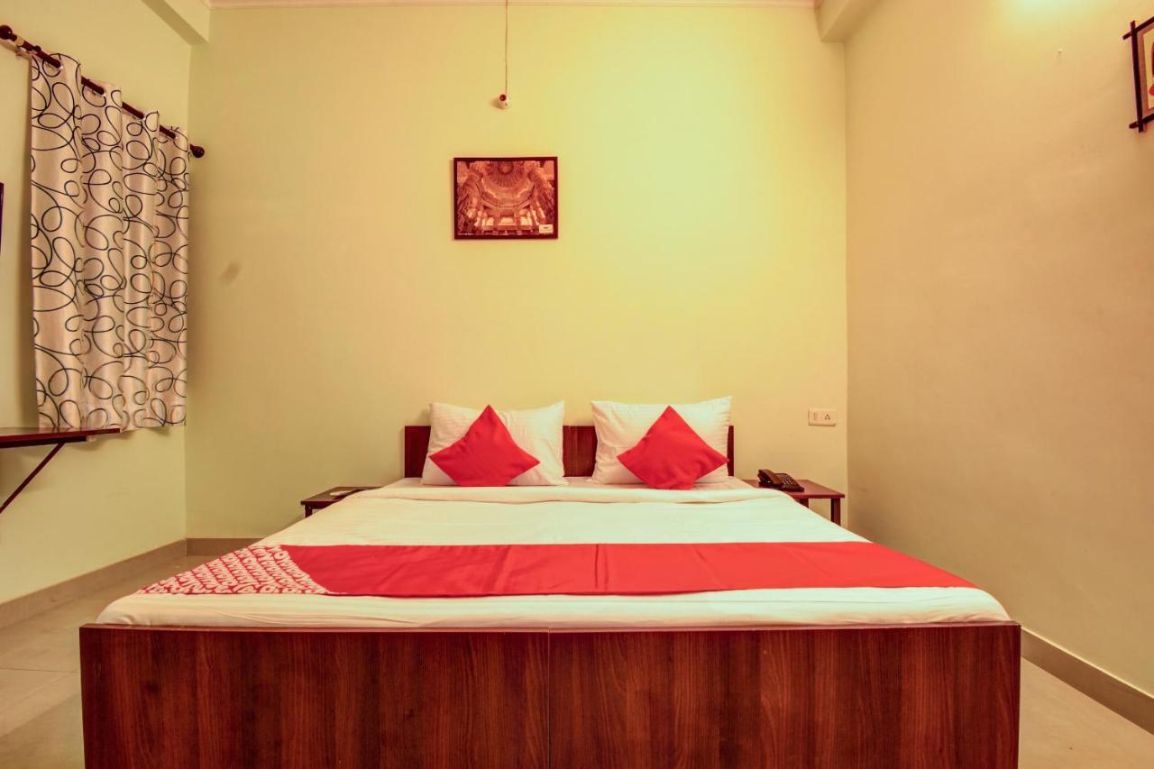 Oyo Hotel Prayag Jaipur Exteriör bild